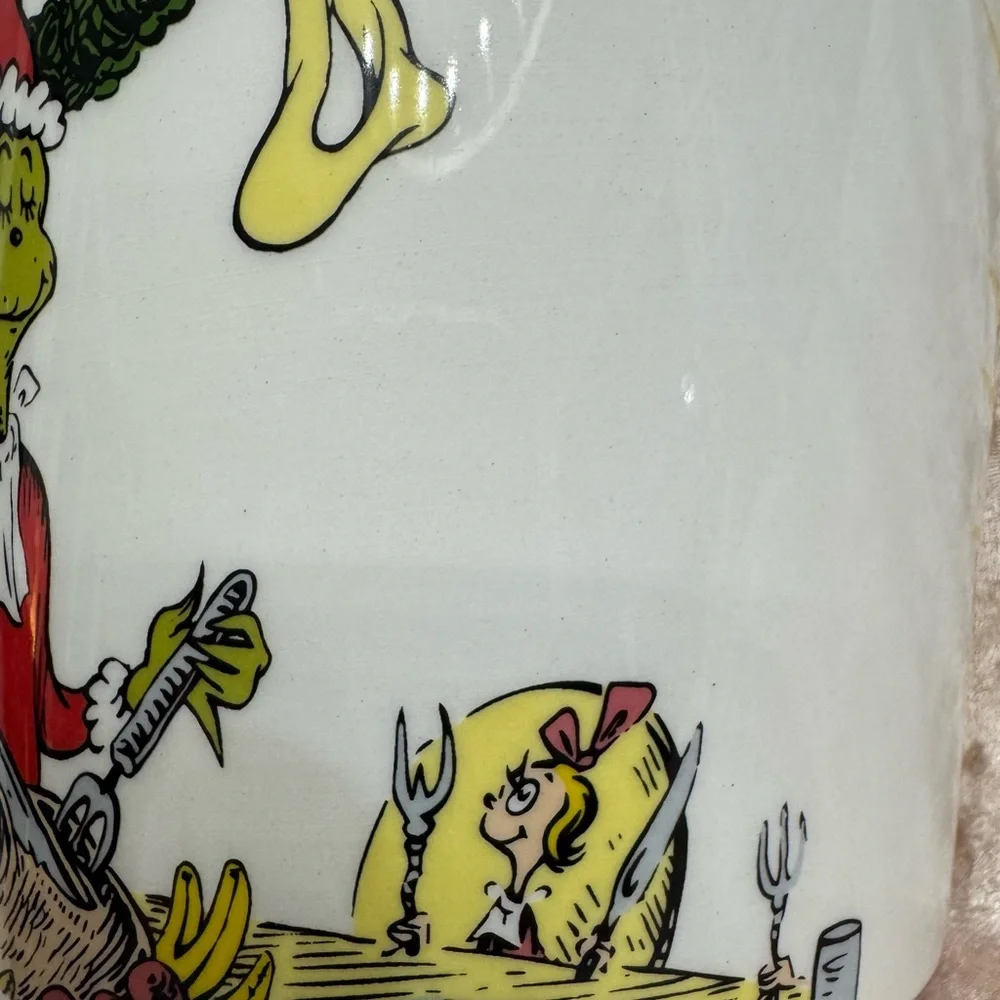 DR SEUSS “HOW THE GRINVH STOLE CHRISTMAS” CHRISTMAS CANISTER W/ROAST BEAST NEW